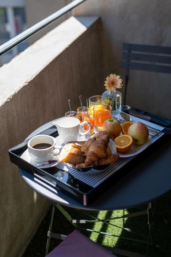 Chambre Privilège avec Lit Double et Canapé